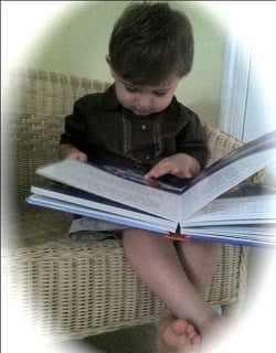 PLACER RELACIÓN ENTRE EL NIÑO Y EL LIBRO - PLACER