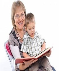 COMIENZA DE BEBÉ Y NO ACABA NUNCA RELACIÓN ENTRE EL NIÑO Y EL LIBRO - COMIENZA DE BEBÉ Y NO ACABA NUNCA